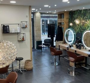 Pour prendre rendez-vous dans un de nos salons