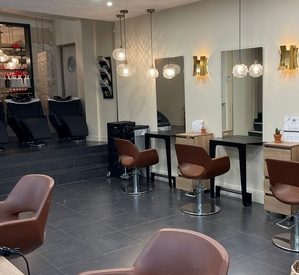 Pour découvrir nos salons de coiffure
